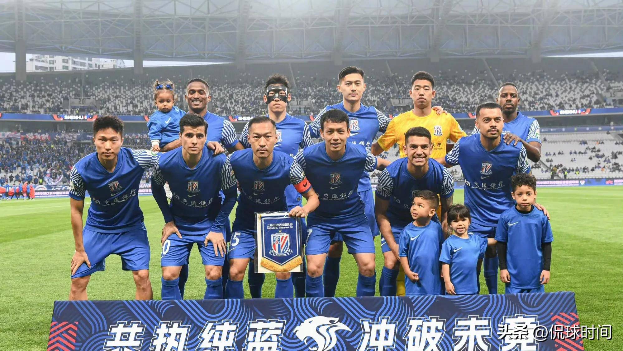 今晨NBA常规赛传出新动向，上海申花止住颓势，管理层表态：态度坚定，阵容厚度经受考验的简单介绍