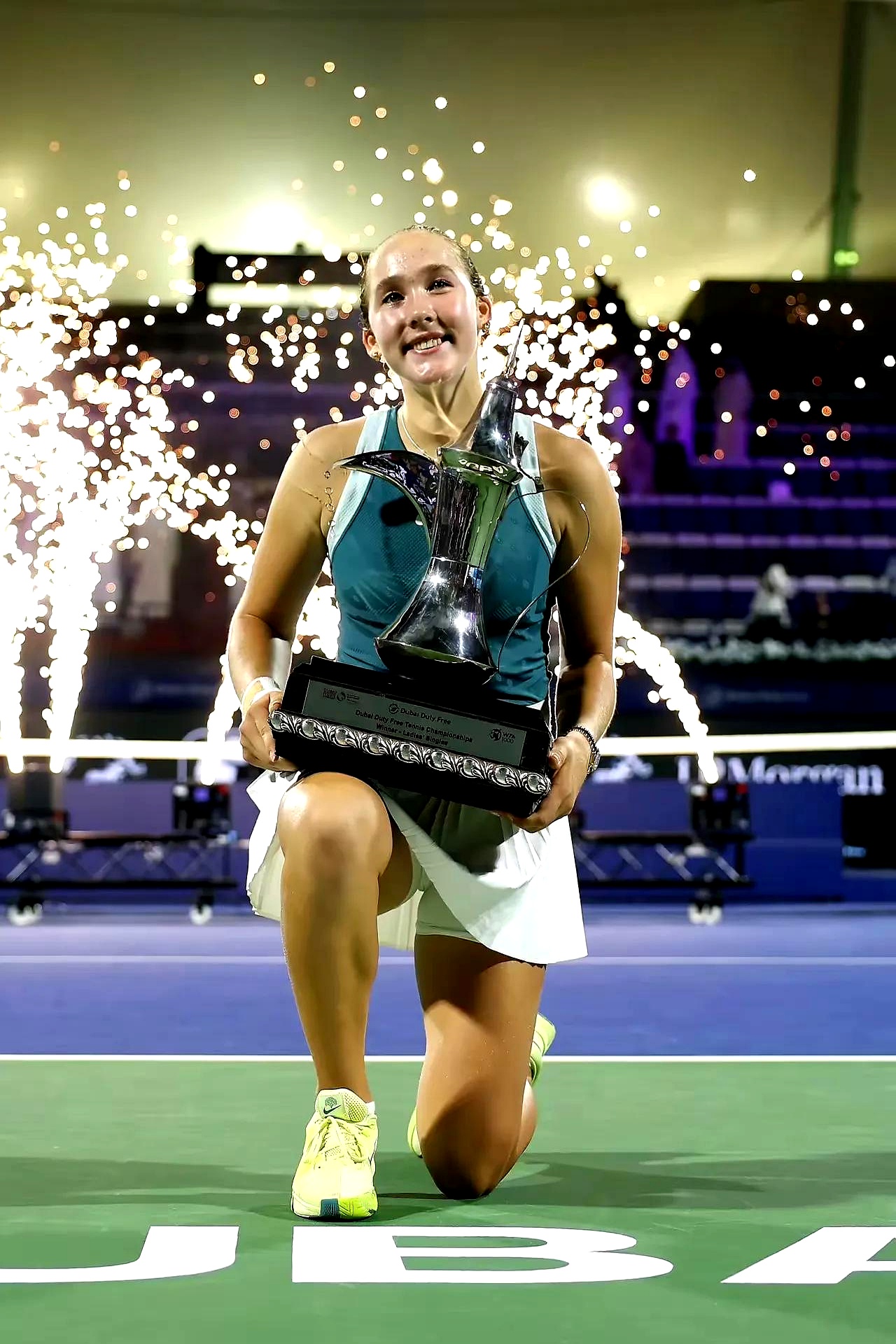 包含赛地聚焦——德甲加时末段热度飙升，底特律活塞绝杀压哨，悬念犹存，赛程密集仍需轮换的词条